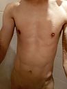 Lekker nat onder de douche..., foto 1751x2303, 16 reacties, 32 stemmen