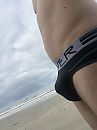 Lekker op t strand, foto 2320x3088, 1 reacties, 8 stemmen