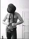 Me, foto 980x1319, 1 reacties, 5 stemmen