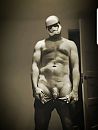 Me, foto 1080x1426, 5 reacties, 13 stemmen
