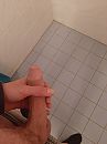 Mijn pik, foto 3000x4000, 9 reacties, 18 stemmen