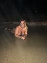 Mooie vrouw in het water, foto 3000x4000, 17 reacties, 160 stemmen