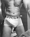 Net wakker, foto 2112x2516, 4 reacties, 9 stemmen