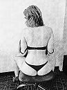 Op de stoel gezet..., foto 768x1024, 41 reacties, 233 stemmen