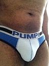 Pump op het werk, foto 480x640, 2 reacties, 10 stemmen