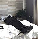 Selfbondage, foto 1104x1139, 0 reacties, 3 stemmen