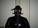 Thuis in latex, foto 500x375, 7 reacties, 7 stemmen
