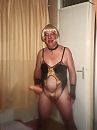 als geile hoer op gemaakt, foto 3000x4000, 2 reacties, 3 stemmen