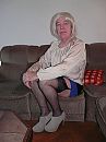 blond hoerig sletje, foto 2448x3264, 1 reacties, 4 stemmen