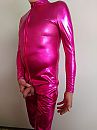 catsuit, foto 1944x2592, 4 reacties, 7 stemmen