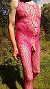 contrast met de natuur, foto 1458x2592, 6 reacties, 11 stemmen
