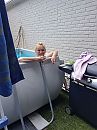 lekker in het zwembadje, foto 3000x4000, 9 reacties, 44 stemmen