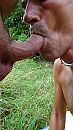 lekker pijpen, foto 2248x4000, 7 reacties, 50 stemmen