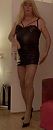 paraderen in zwarte lak, foto 420x1012, 2 reacties, 4 stemmen