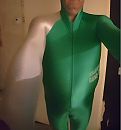 schaatspak, foto 1944x2086, 0 reacties, 1 stemmen
