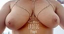 Bling Bling Boobs, foto 1475x798, 29 reacties, 153 stemmen