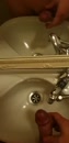 Cum at mirror, film 00:00:23, 8 reacties, 24 stemmen
