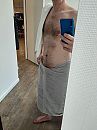 Douchen op werk, foto 3000x4000, 0 reacties, 4 stemmen