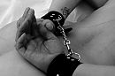 First time cuffed, foto 1598x1066, 2 reacties, 21 stemmen