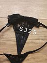 Gedragen string, foto 2189x2919, 2 reacties, 12 stemmen