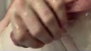 Geile bui in bad, film 00:00:25, 3 reacties, 5 stemmen