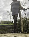 Grijs jurkje en nylons, foto 1851x2331, 6 reacties, 20 stemmen