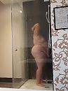 Hij is haar eye-candy..., foto 3000x4000, 14 reacties, 77 stemmen