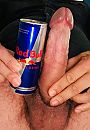 Iemand zin in Redbull, foto 502x720, 1 reacties, 5 stemmen