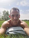 It's me, foto 3000x4000, 2 reacties, 7 stemmen