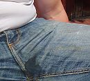 Jeans gepist, foto 1986x1808, 6 reacties, 12 stemmen