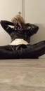 Latex fetish solo, film 00:00:00, 8 reacties, 27 stemmen