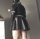 Latex maid 5, foto 856x842, 5 reacties, 14 stemmen