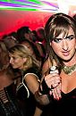 Laura, foto 378x574, 1 reacties, 45 stemmen