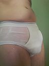 Lekker nat in wit, foto 1932x2576, 19 reacties, 14 stemmen