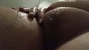 Lotte kutje onder douche, foto 1280x720, 1 reacties, 8 stemmen