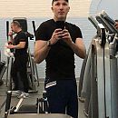 Me, foto 1440x1440, 3 reacties, 9 stemmen
