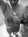 Middag douche na sporten ..., foto 2059x2690, 3 reacties, 9 stemmen