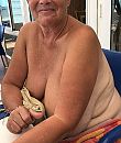 Mijn rondingen verstoppen, aha, foto 2408x2839, 18 reacties, 123 stemmen