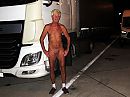 Norbert publiekelijk naakt, foto 4000x3000, 1 reacties, 27 stemmen