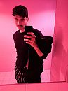 Pink, foto 1200x1599, 2 reacties, 10 stemmen