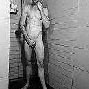 Shower time, foto 2448x2448, 0 reacties, 8 stemmen