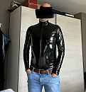 Thuiswerken, foto 1758x1880, 3 reacties, 11 stemmen