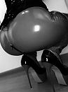 Tikkeltje kinky, foto 1536x2048, 62 reacties, 281 stemmen