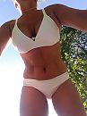 Zeldzaam in bikini:-), foto 1932x2576, 38 reacties, 204 stemmen