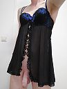 Zwart met blauw, foto 728x970, 8 reacties, 25 stemmen