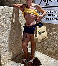 ..., foto 1804x2046, 11 reacties, 166 stemmen