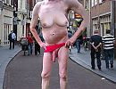 een vreemd wezen, foto 2817x2178, 3 reacties, 5 stemmen