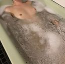 genieten van een badje, foto 1396x1375, 11 reacties, 70 stemmen