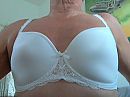 in bh, foto 320x240, 21 reacties, 21 stemmen