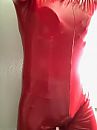latex, foto 481x640, 3 reacties, 8 stemmen